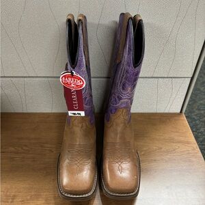 Laredo Tan and Purple Cowboy Boots